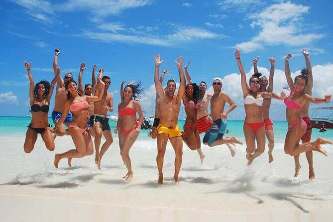 Saône Island in Catamaran and speedboat (blue lagoon) swimming pool. - Final Thoughts: Who is This Tour For?