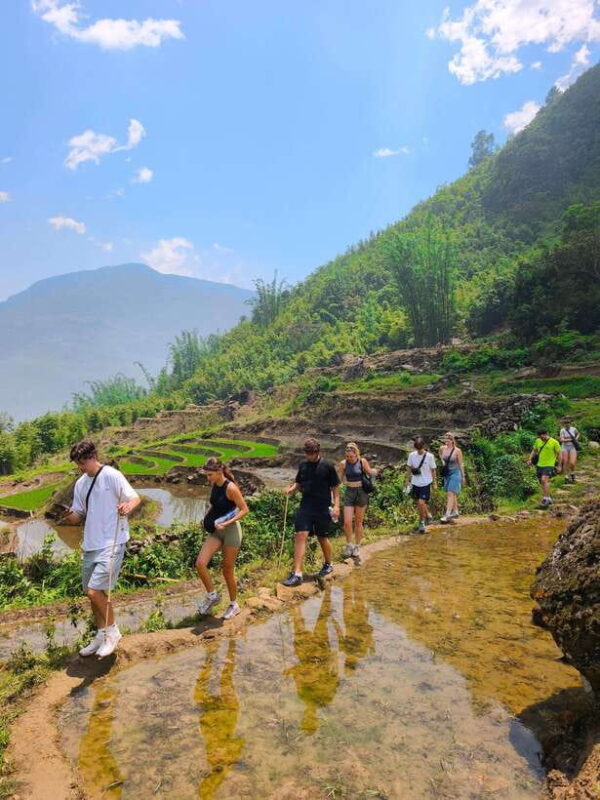 SAPA: 2 DAYS Walking & 1 Night at Homestay With LOCAL GUIDE - Meet Your Local Guide, Zo