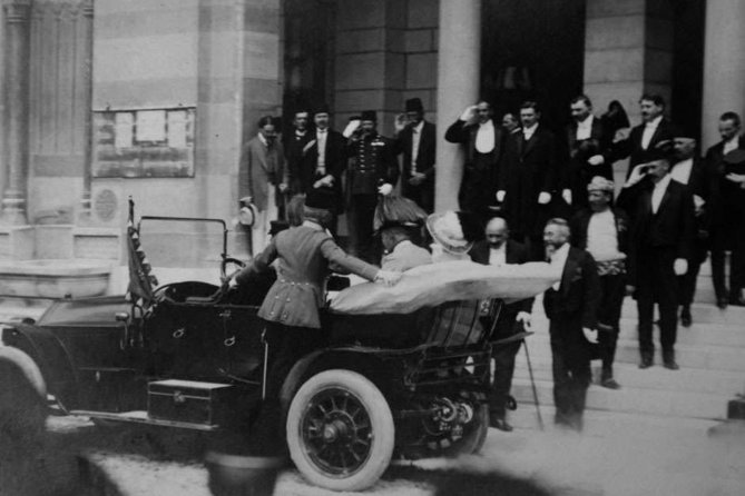 Sarajevo Local City Tour and Discovery. Balkan Charms With Stunning History - Reviews and Feedback