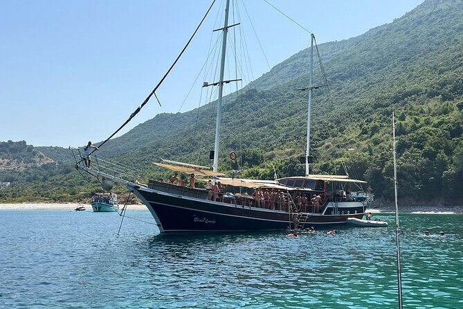 Saranda Prince Ennio-Daily Yacht Tour - FAQ