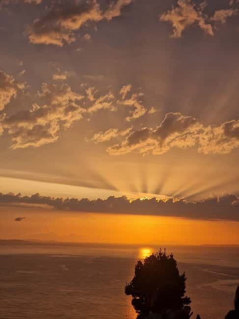 Sarande: Blue Eye Spring and Lekursi Castle Sunset Tour - Who Should Consider This Tour?