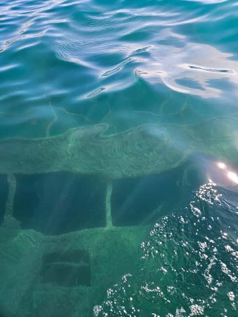 Sarandë: Boat Tour to Kroreza with Snorkelling and Umbrella - FAQ  