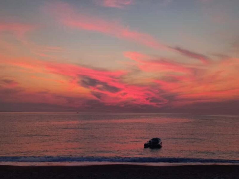 Sarandë: Exclusive Relaxing Sunset Tour with Wine & Fruits - Key Points