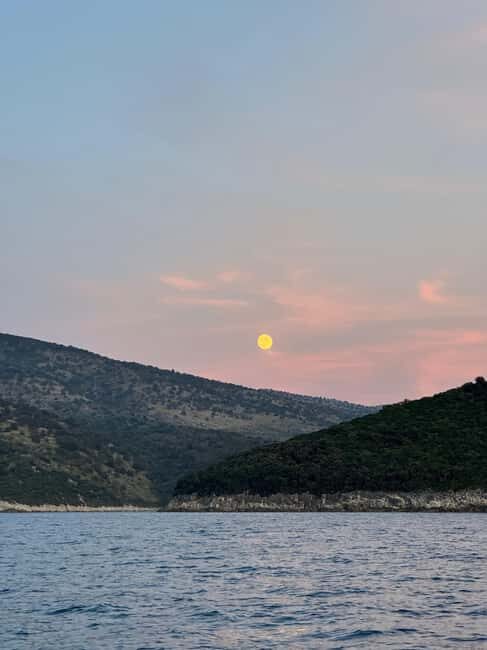 Sarandë: Exclusive Relaxing Sunset Tour with Wine & Fruits - FAQs