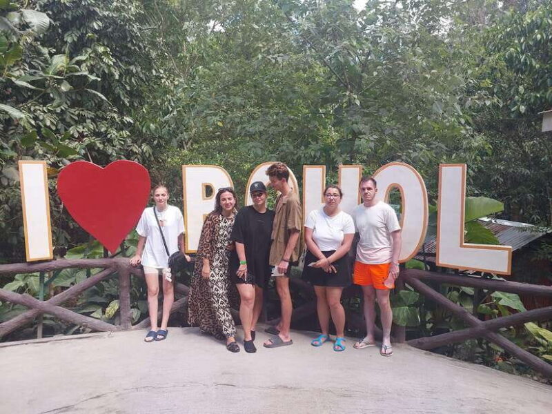 Sardines, chocolate hills, tarsiers, ATV,floating restaurant - The Itinerary Breakdown