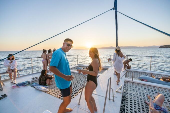 Sarenal: Sunset Catamaran Cruise With BBQ - Customer Feedback