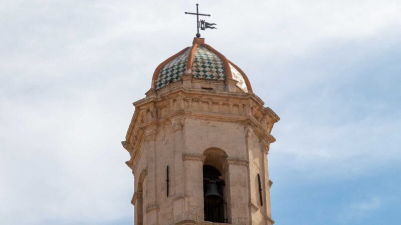 Sassari: Historic City Center Guided Walking Tour - Key Sites in Sassaris Historic Center