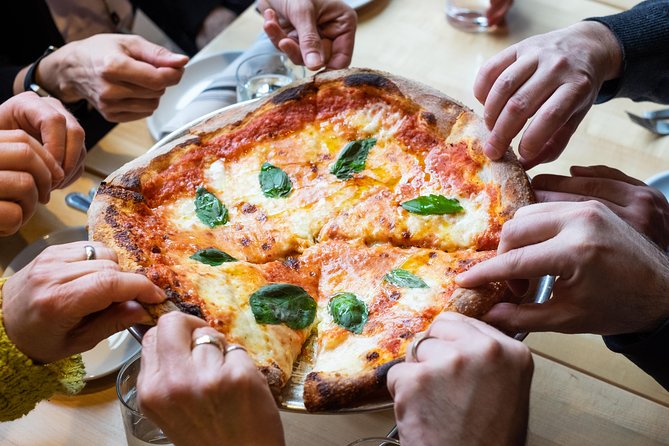 Saturday Chicago Pizza History and Tastings Bus Tour - Good To Know