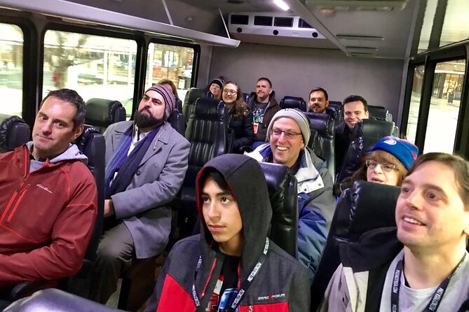 Saturday Chicago Pizza History and Tastings Bus Tour - Guest Capacity and Comfort