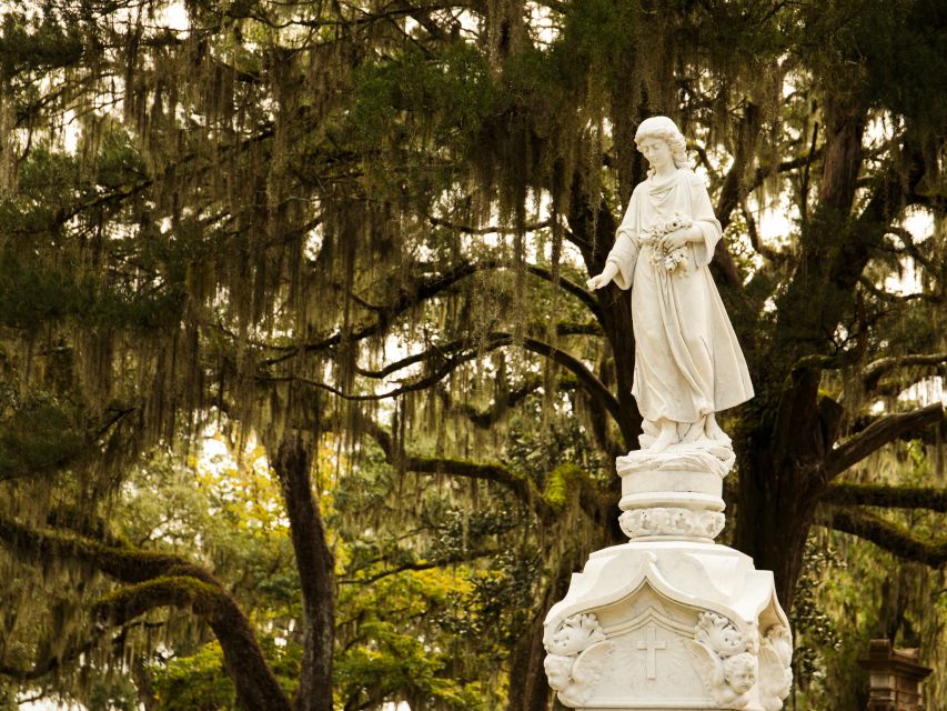 Savannah: Bonaventure Cemetery Tour - Remembering Savannahs Prominent Figures