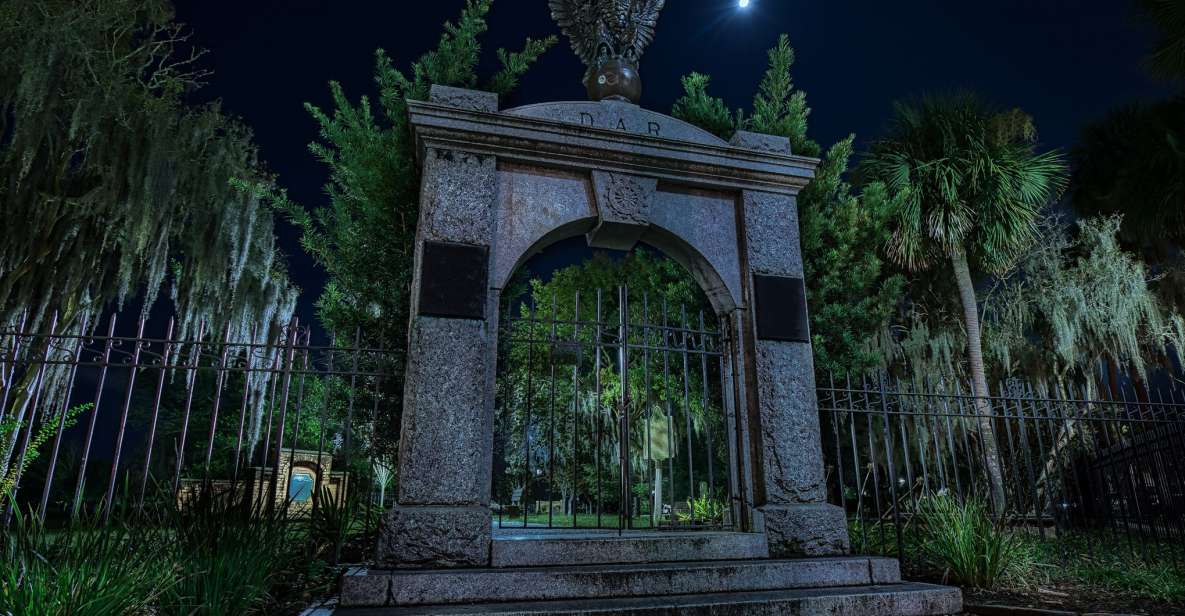 Savannah: Colonial Park Cemetery Guided Walking Tour - Key Points