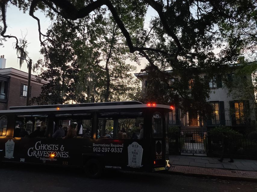 Savannah: Ghosts and Gravestones Tour With Low House Entry - Exploring the Perkins and Sons Chandlery