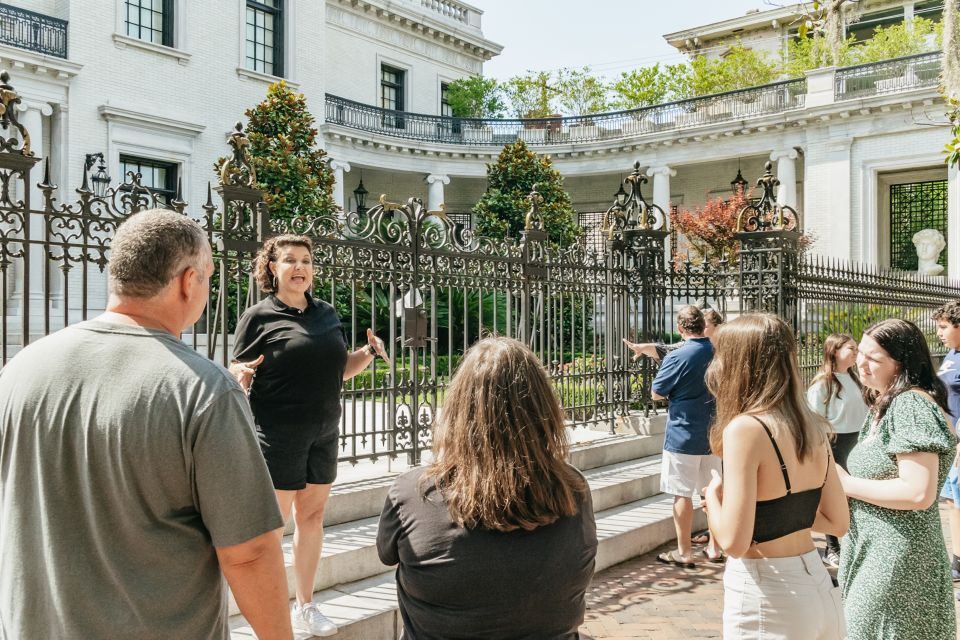 Savannah: Ghosts, Asylums, Voodoo, and Horror Walking Tour - Chilling Tales of Decapitations and Murders