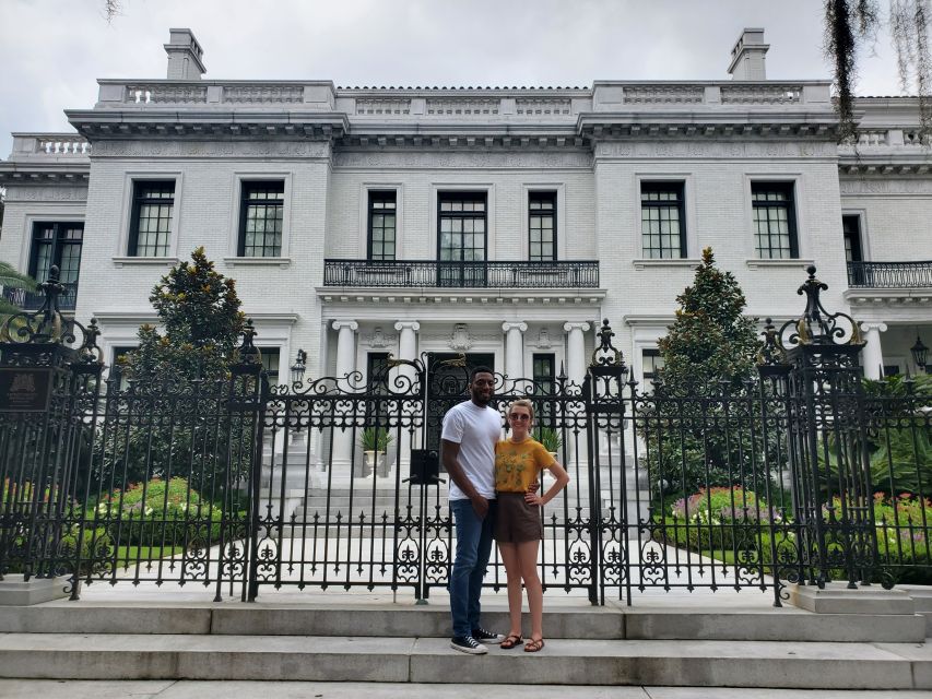 Savannah: Guided Walking Tour of the Historic District - Convenient Tour Logistics