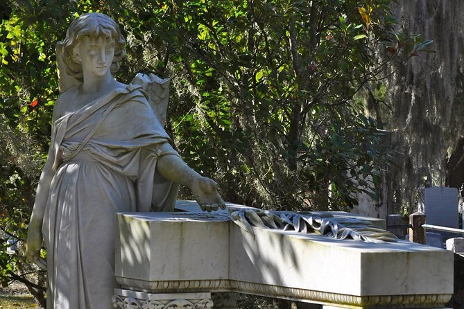 Savannah Haunted and Historical Walking Tour - Accessibility Features