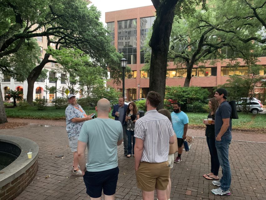 Savannah: Historical Walking Tour - Exploring Historic Architecture
