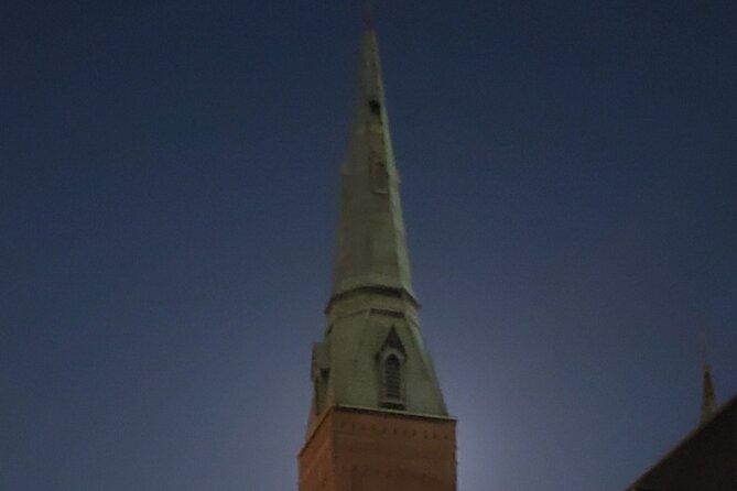 Savannah History and Haunts Candlelit Ghost Walking Tour - Fitness Level Requirements
