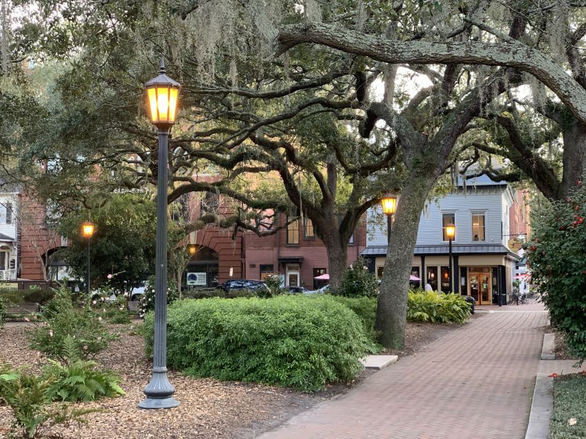 Savannah: Old Squares GPS Audio Guided Walking Tour - Key Points