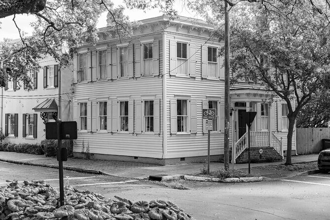 Savannah Photography Tour led by a Local Photographer - Why Choose This Tour?