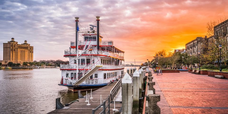 Savannah: Small Group Night Tour With River Cruise - Key Points