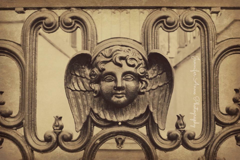 Savannah: Womens History Tour at Laurel Grove Cemetery - Tour Highlights