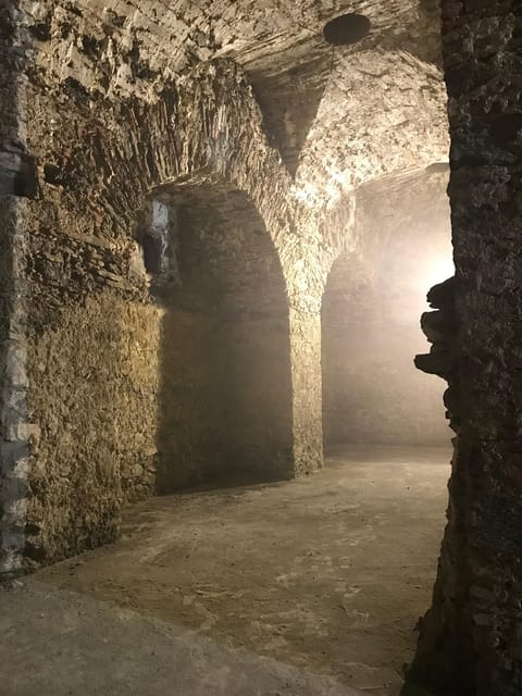 Savona: Guided Tour of the Underground of the Priamàr - Tunnels and Walkways Through Time
