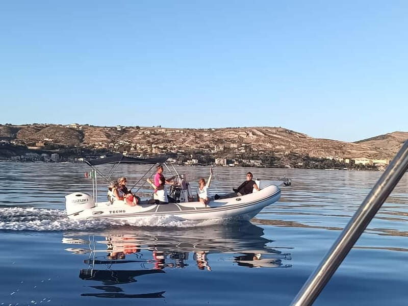 Scala dei turchi: Apertivo by boat at sunset - Key Points