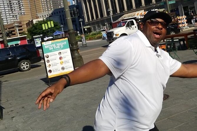 Scavenger Hunt Adventure in Richmond by Crazy Dash - Utilizing the Activity-Owned Smartphone