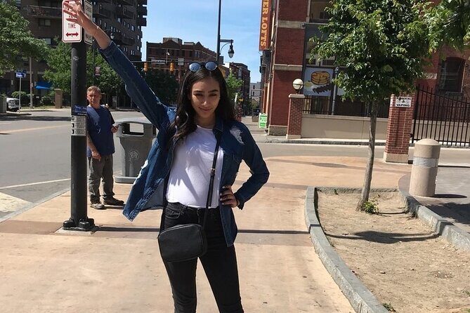 Scavenger Hunt in Columbia by Wacky Walks - What to Expect from the Royal Scavenger Hunt in Columbia