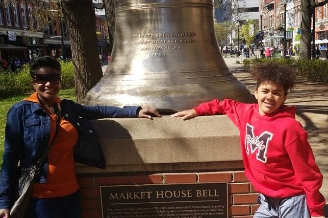 Scavenger Hunt in Kansas City by Wacky Walks - Activity Highlights