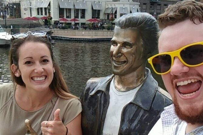 Scavenger Hunt in Milwaukee by Wacky Walks - Detailed Review of the Wacky Walks Milwaukee Scavenger Hunt