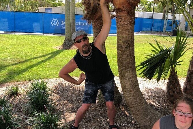 Scavenger Hunt in Pembroke Pines by Zombie Scavengers - Authentic Voices and Insights