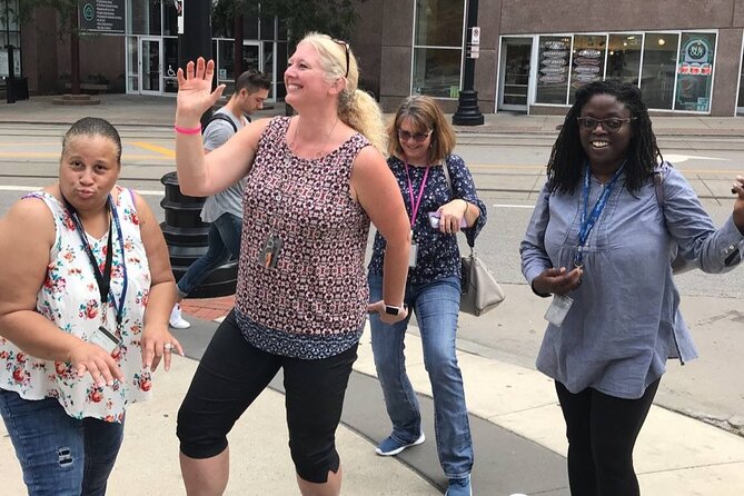 Scavenger Hunt in St. Louis by Crazy Dash - What to Expect