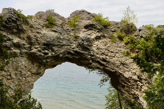 Scenic Mackinac Island Tour Review - Included Features
