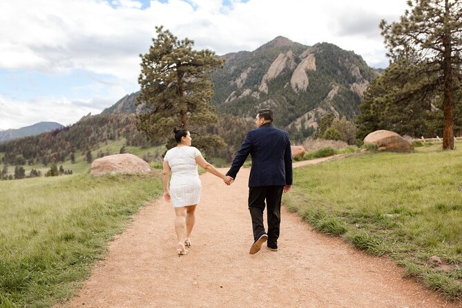 Scenic Mountain Photoshoot in Boulder, Colorado - Booking and Cancellation Policies