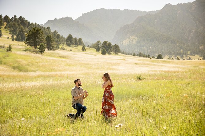 Scenic Mountain Photoshoot in Boulder, Colorado - Exploring Boulders Scenic Locations