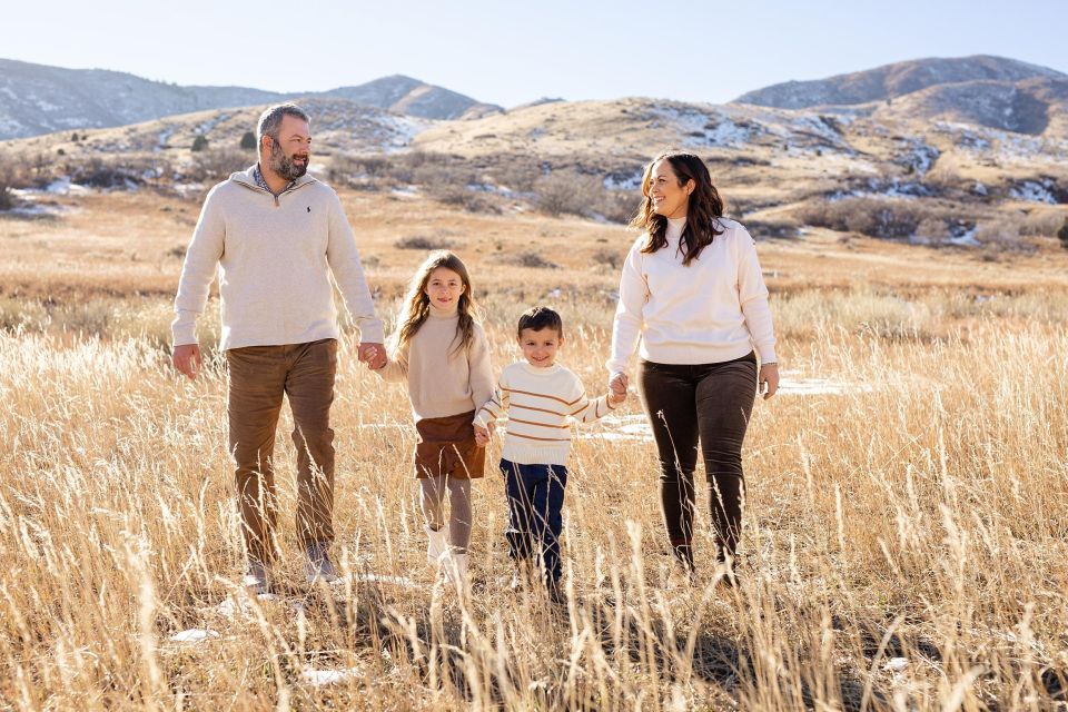 Scenic Photoshoot in Denvers Foothills - Key Points