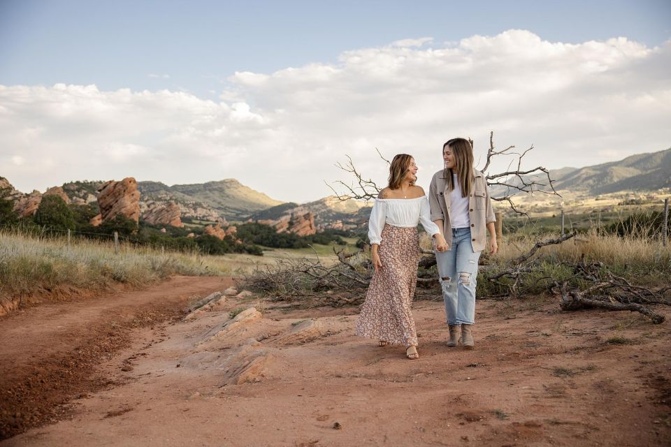 Scenic Photoshoot in Denvers Foothills - Exploring the Scenic Views