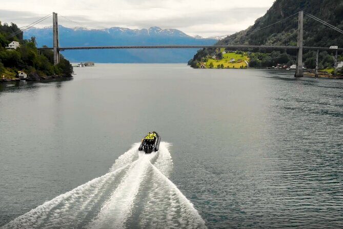 Scenic RIB adventure to Hardangerfjord & Fyksesund from Øystese - Key Points