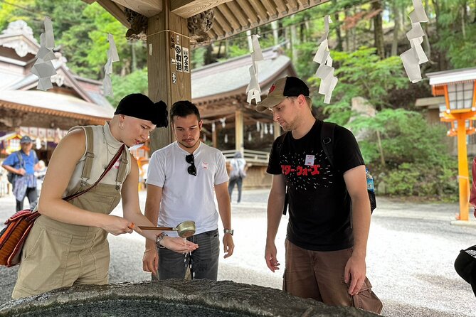 Scenic Spots of Mt Fuji and Lake Kawaguchi 1 Day Bus Tour - Guided Commentary Throughout the Tour