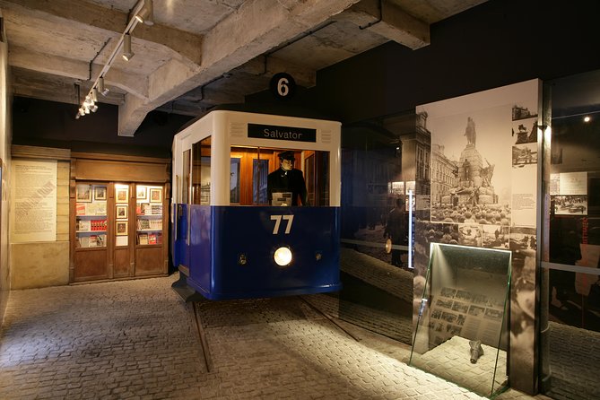 Schindlers Factory Guided Tour in Krakow + Skip the Line Entry - Tour Experience