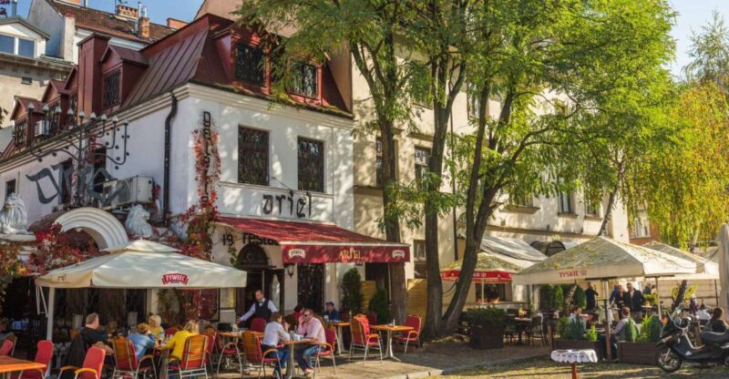 Schindler's Factory & Kazimierz Jewish Quarter Tour - Who Should Take This Tour?