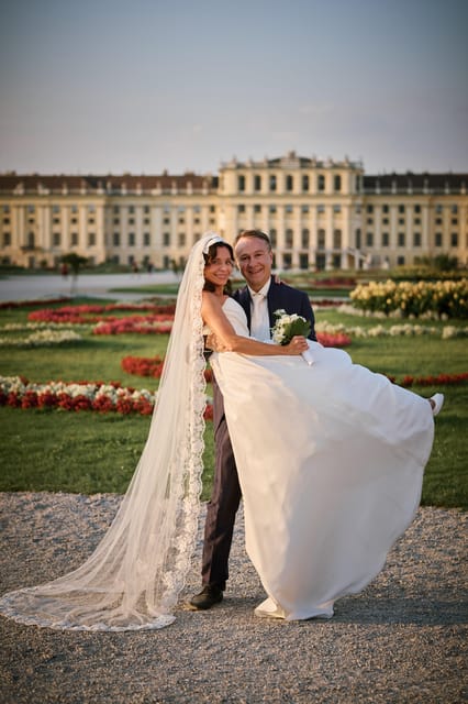 Schönbrunn Palace Private Photoshooting tour - Key Points