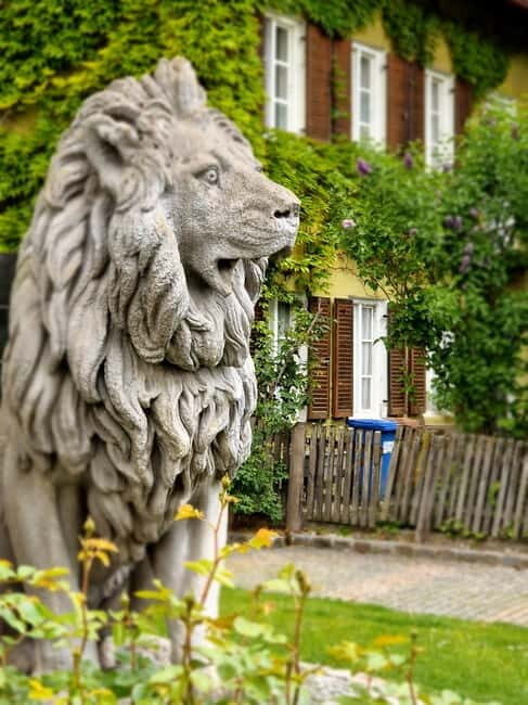 Schwabing: Insider Tour! Neighborhood, revolt, secrets in Munich's cult district - The Sum Up