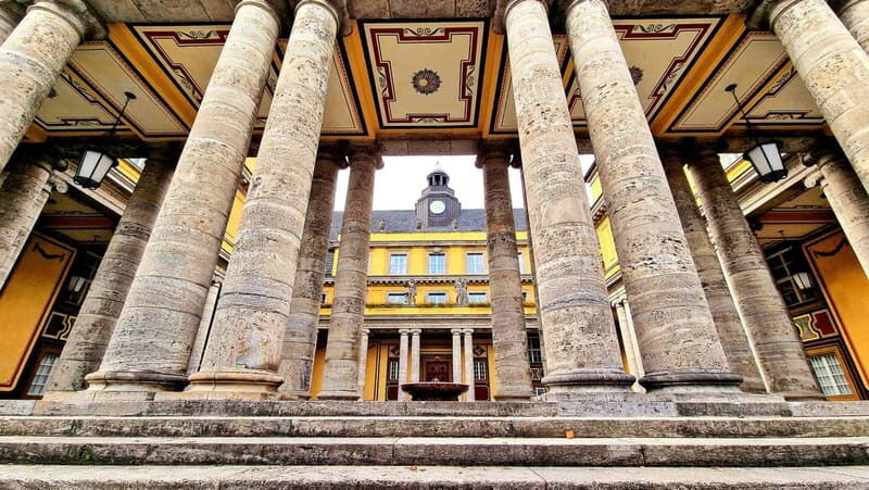 Schwabing: Insider Tour! Neighborhood, revolt, secrets in Munich's cult district - Frequently Asked Questions