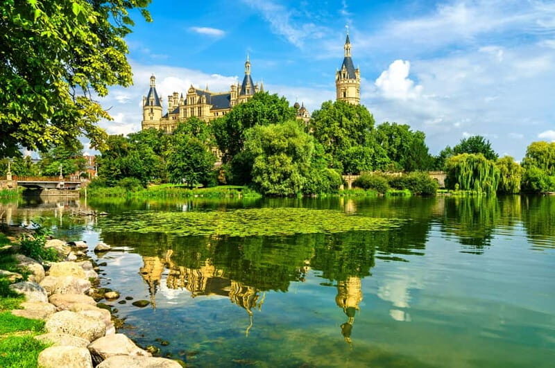 Schwerin: Express Walk with a Local - FAQ