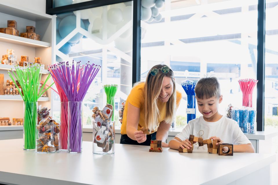 Scottsdale: Museum of Illusions Ticket at Arizona Boardwalk - Frequently Asked Questions