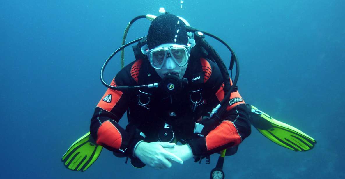 Scuba Diving in Aci Castello - Diving Gear and Safety