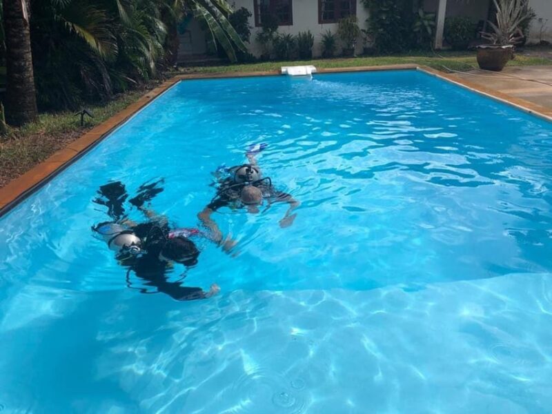 Scuba Diving Refresher Course - Included Gear and Services