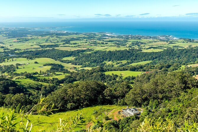 Sea Cliff Bridge, Kiama Blowhole, Beaches & Wildlife Small Group - FAQs